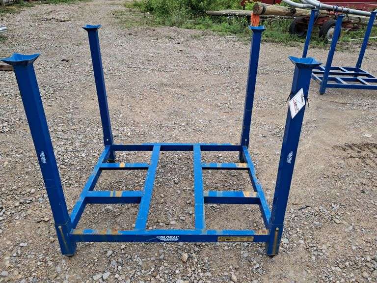 Global 4' x 42" Pipe Rack
