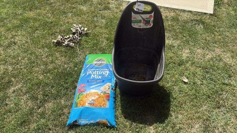 Easy Go XL Multipurpose Cart & Bag of Potting Soil