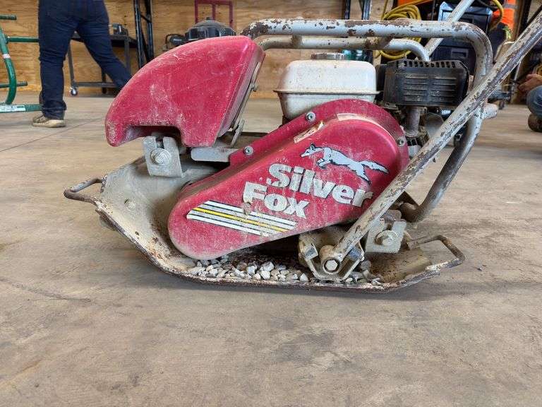 Stone/Silver Fox Plate Compactor