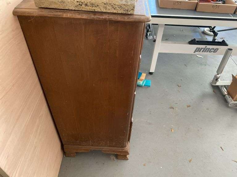 5-Drawer Wooden Dresser