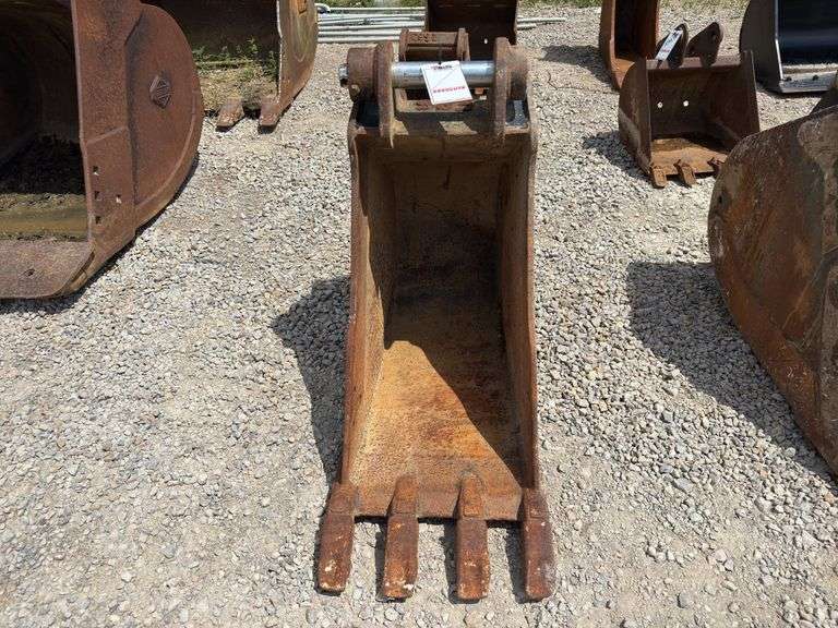 16” Excavator Digging Bucket