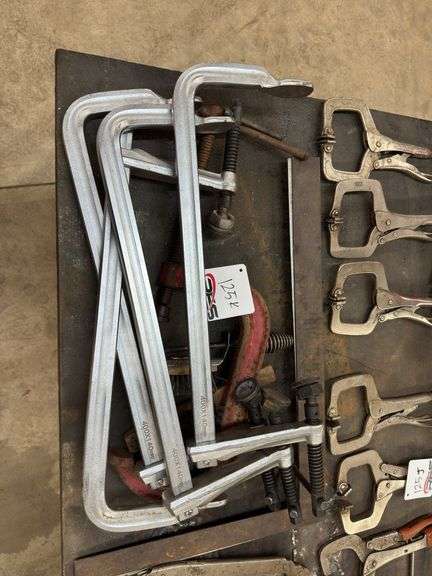 4 400x140 mm C Clamps & 2 Metal Squares