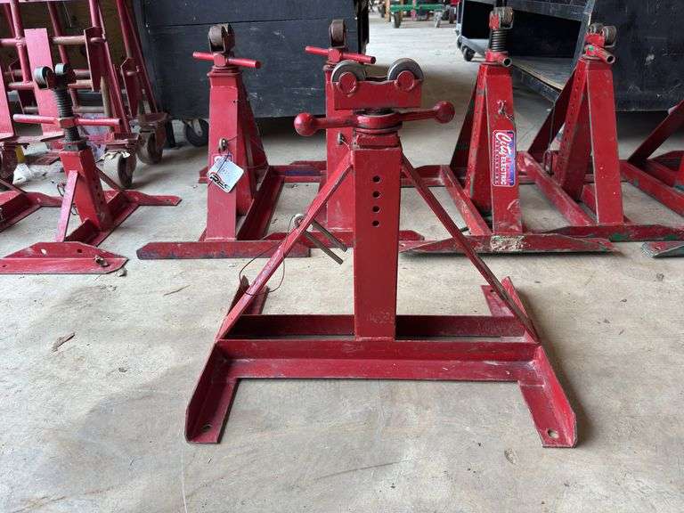 Pair of 2,500lbs Reel Jacks