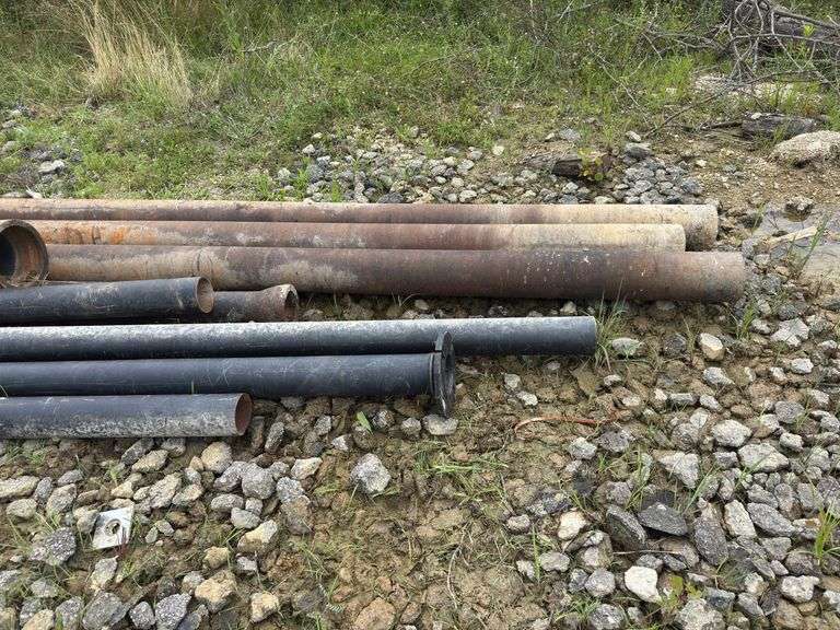Assortment of Metal Pipe