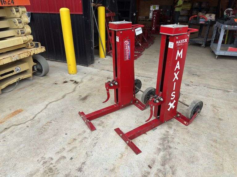 Pair of Maxis Pro-Jack