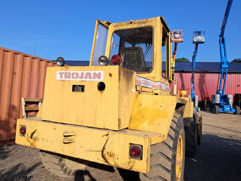 Trojan 1500 Wheel Loader