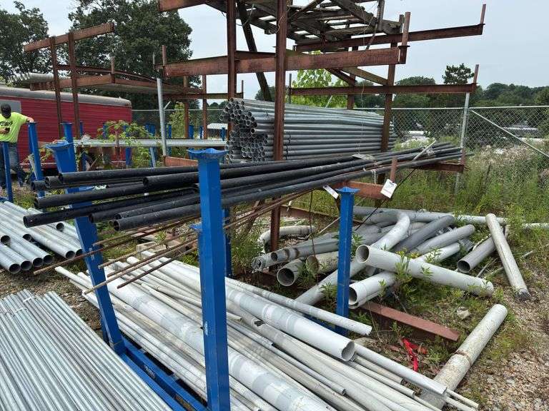 Assortment of Black & Rebar Pipe