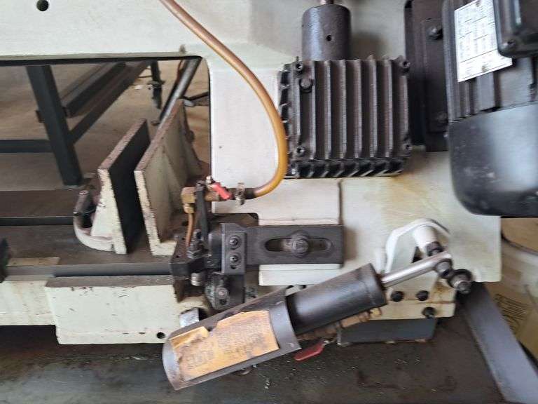 KAKA 9" Metal Cutting Band Saw