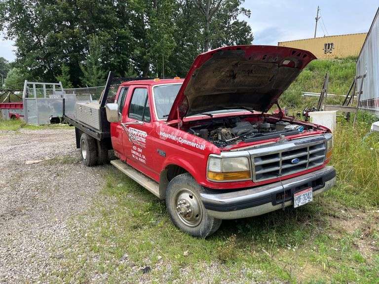 1993  Ford  F-350  Flatbed Truck