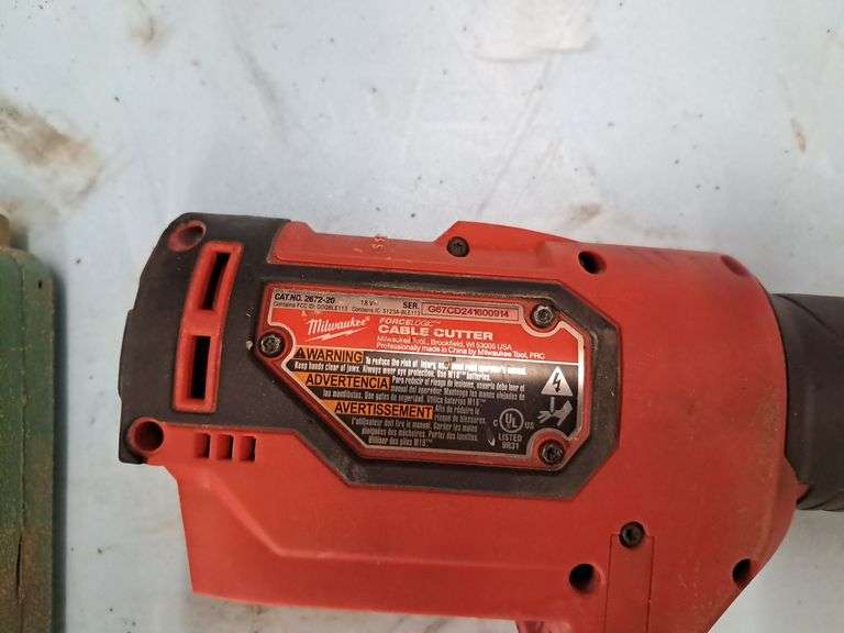 Milwaukee Cordless Cable Cutter
