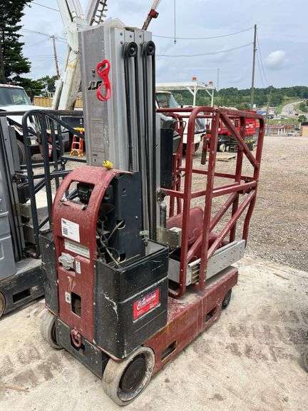 JLG  20MVL  Personnel Lift