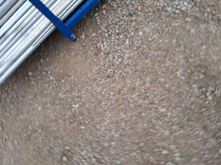 Global 4' x 42" Pipe Rack