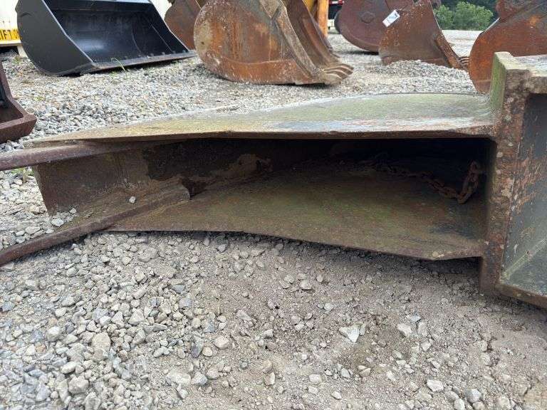8” Excavator Digging Bucket