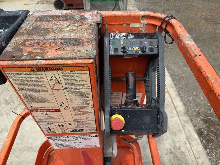 2013  JLG  1230ES  Scissor Lift