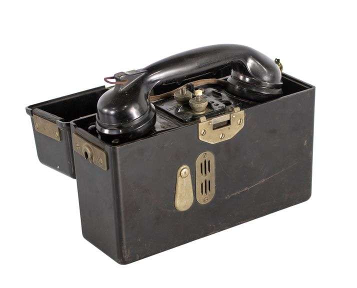 WWII German 1937 VBT Field Telephone