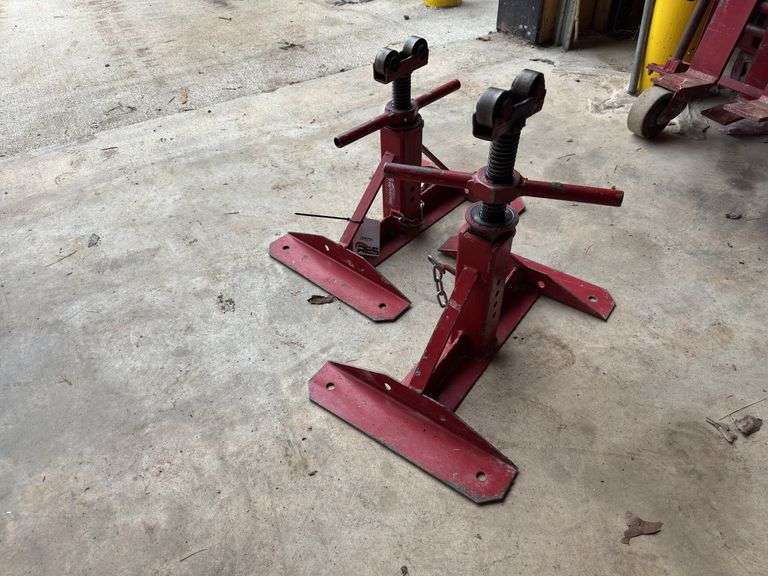 Pair of Reel Jacks