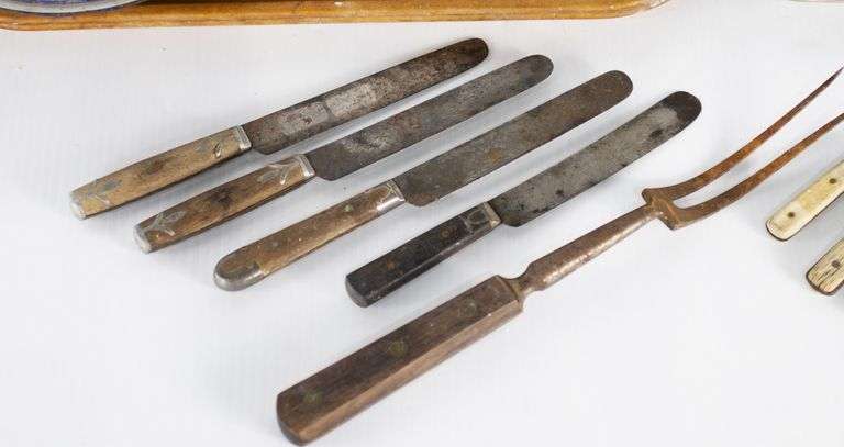 Vintage Assorted Mess Items