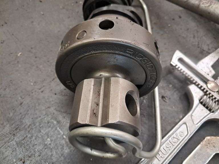 1/2"-2" Nipple Maker