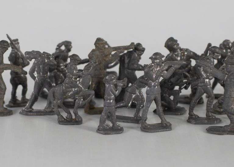 Antique Toy Soldiers