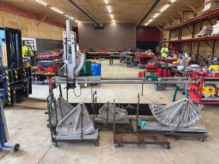 Massive Greenlee Pipe Bender w/ (4) Bending Shoes & Accessories