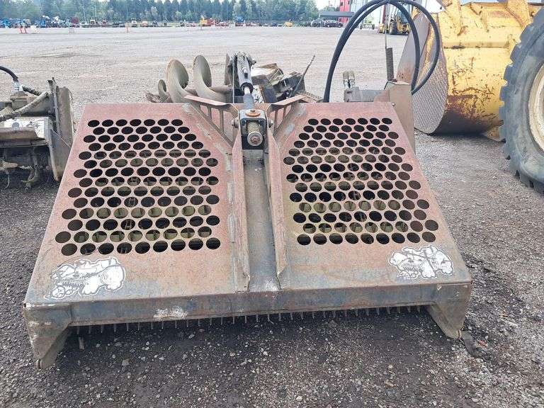 Bobcat  Rock Hound Bucket