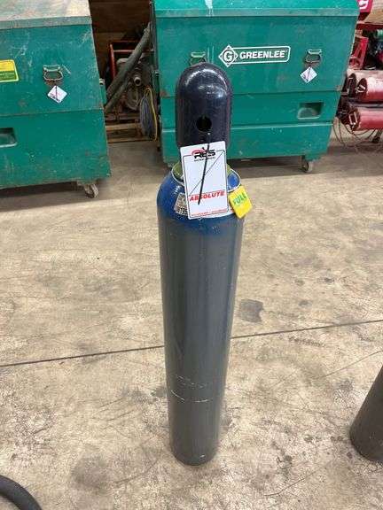 Compressed N.O.S. Gas Tank