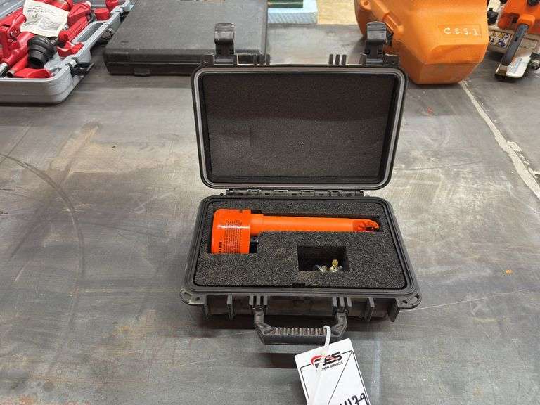 Salisbury Model 4544 Self Testing AC Voltage Detector