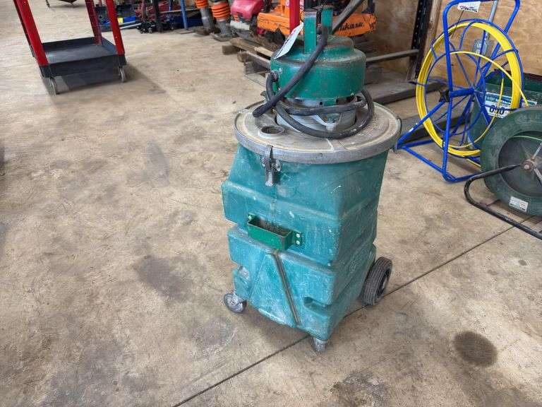 Greenlee 690 Vacuum Blower/Fishing System