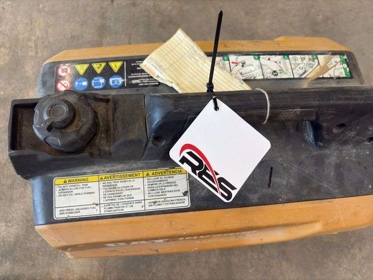 Cat INV2000 Generator