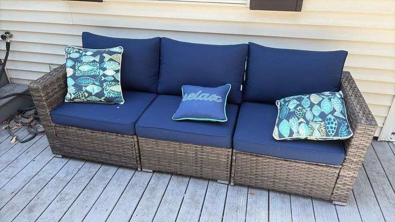 4-Piece Outdoor Furniture Set w/ 1 Table