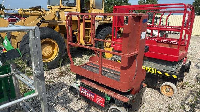JLG  1230 ES  Scissor Lift