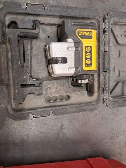 Dewalt 3-Beam Line Laser