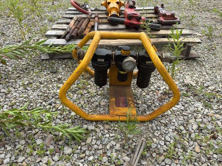 Pneumatic Hammers w/ Driver & Bits