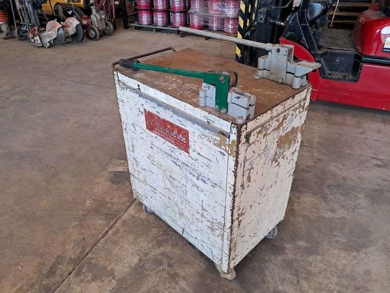 Rolling Workbench w/ 1/2" & 3/4" Offset Benders