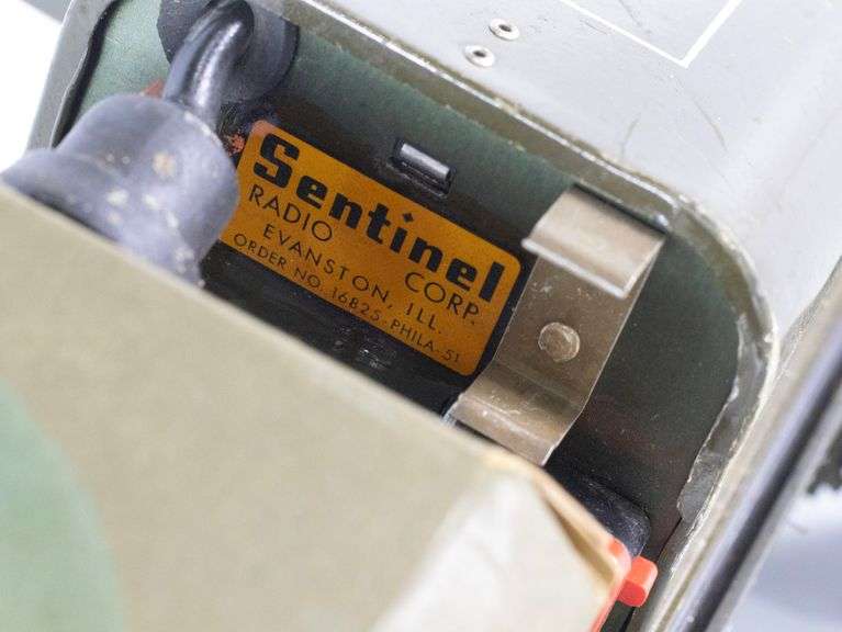 Vintage RT-196/PRC-6 Two Way Radio