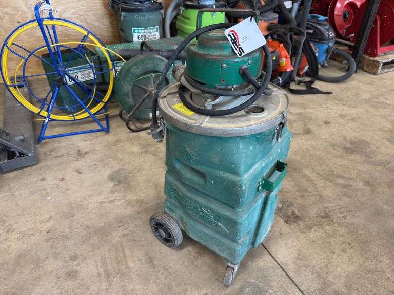 Greenlee 690 Vacuum Blower/Fishing System