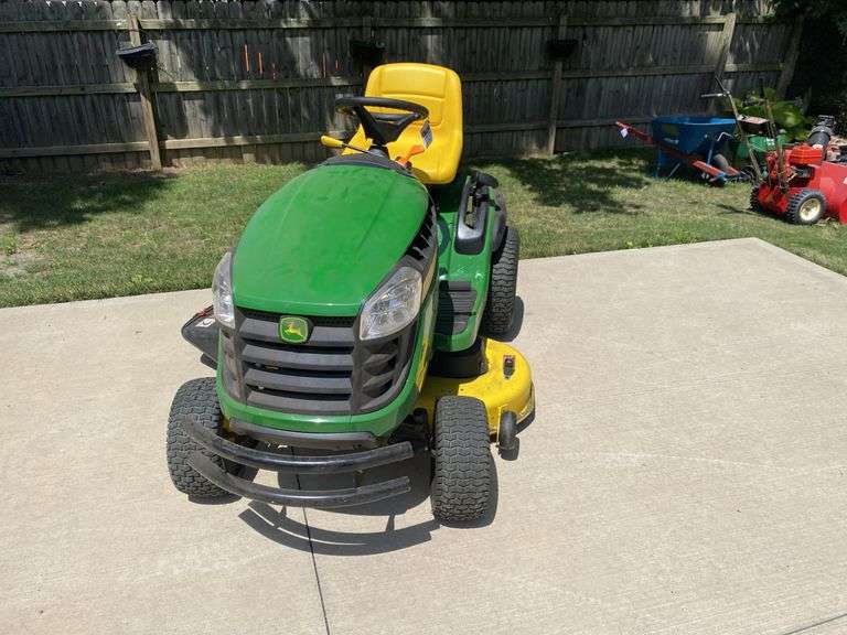 John Deere E130 Lawn Mower