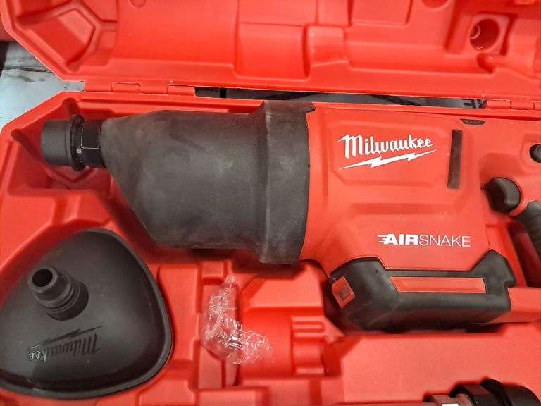 Milwaukee Air Snake