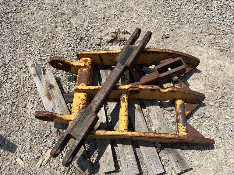 Large Thumb Excavator Attachment