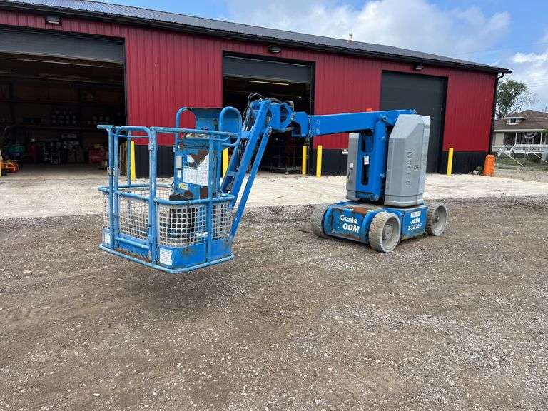 2013  Genie  Z-30/20N RJ  Boom Lift