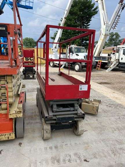 Skyjack  SJI 3220  Scissor Lift