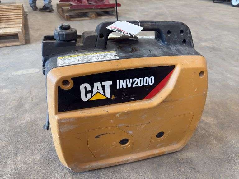 Cat INV2000 Generator