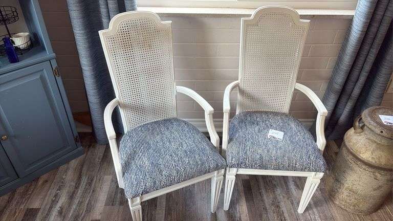 (2) Chairs