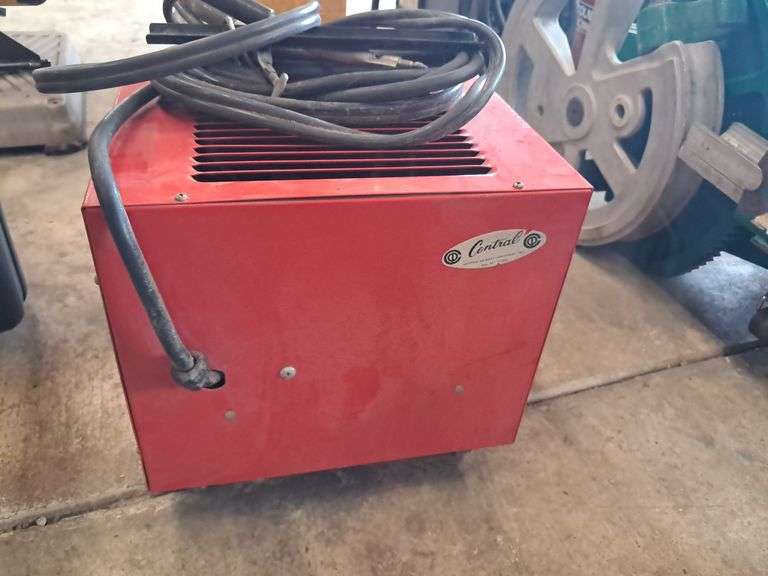 PNC 115V/50A Welder