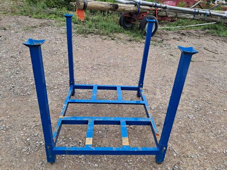 Global 4' x 42" Pipe Rack