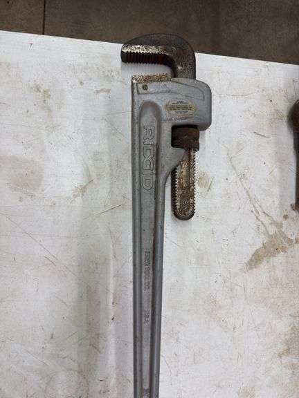 36” Aluminum Rigid Pipe Wrench
