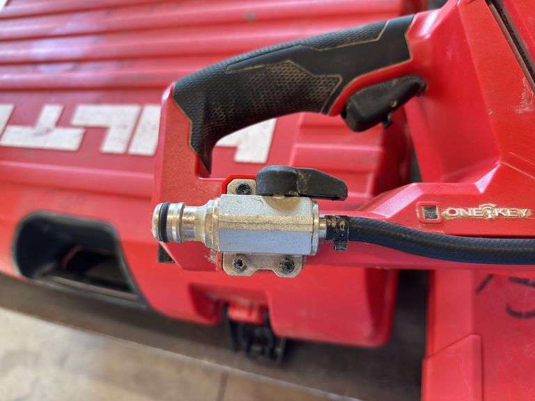 Milwaukee 18V 9” Cut-Off Saw