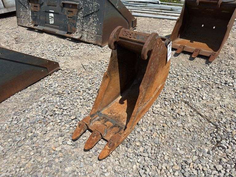 12” Excavator Digging Bucket