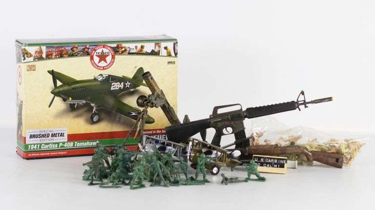 Toy Military Collectables