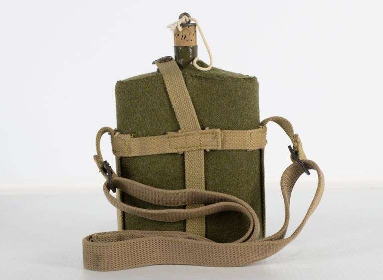 British P37 Replica Canteen